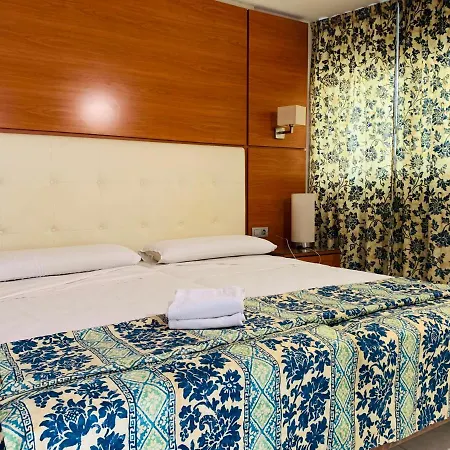 Ponderosa Holiday Apartaments Aparthotel *